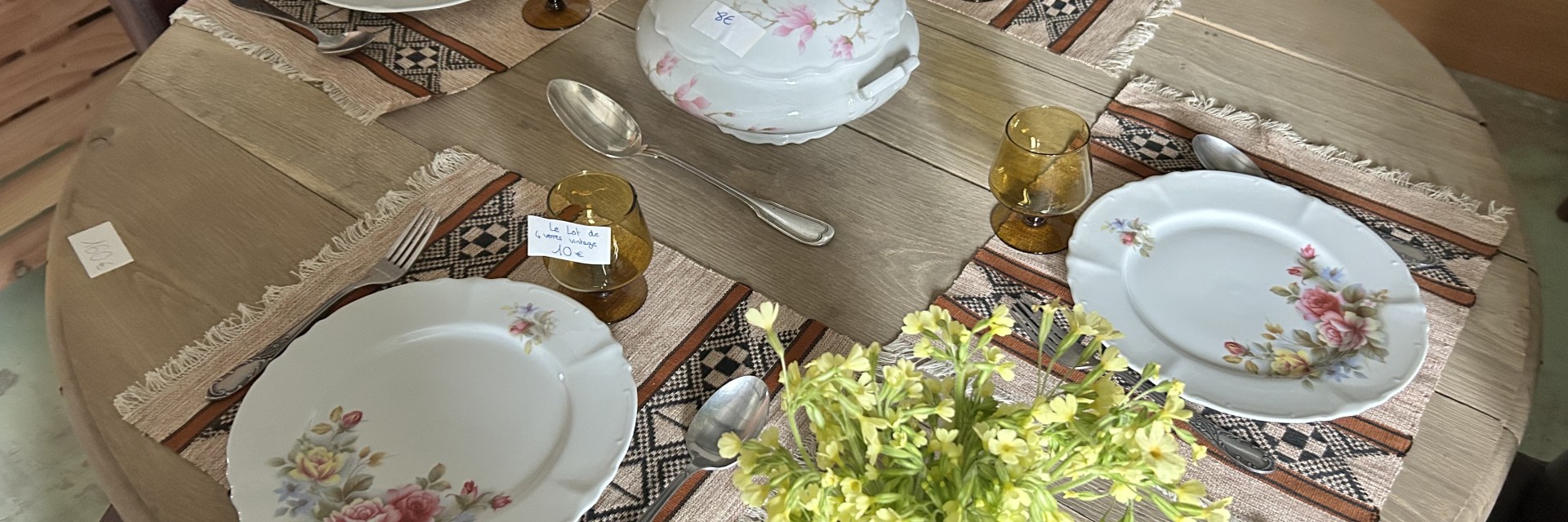 Bannière de la page Vaisselle / Art de la table de l'EBE du Pays Luzycois