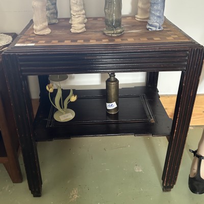Image du produit Petite table d'appoint avec décors marqueterie