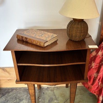 Image du produit Petite table de chevet vintage
