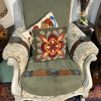 Image du produit Fauteuil tissu fleuri et bois peint
